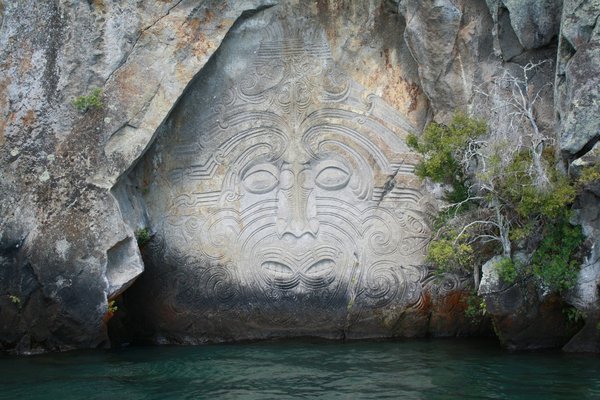 Où découvrir les traditions artisanales des Maoris en Nouvelle-Zélande?